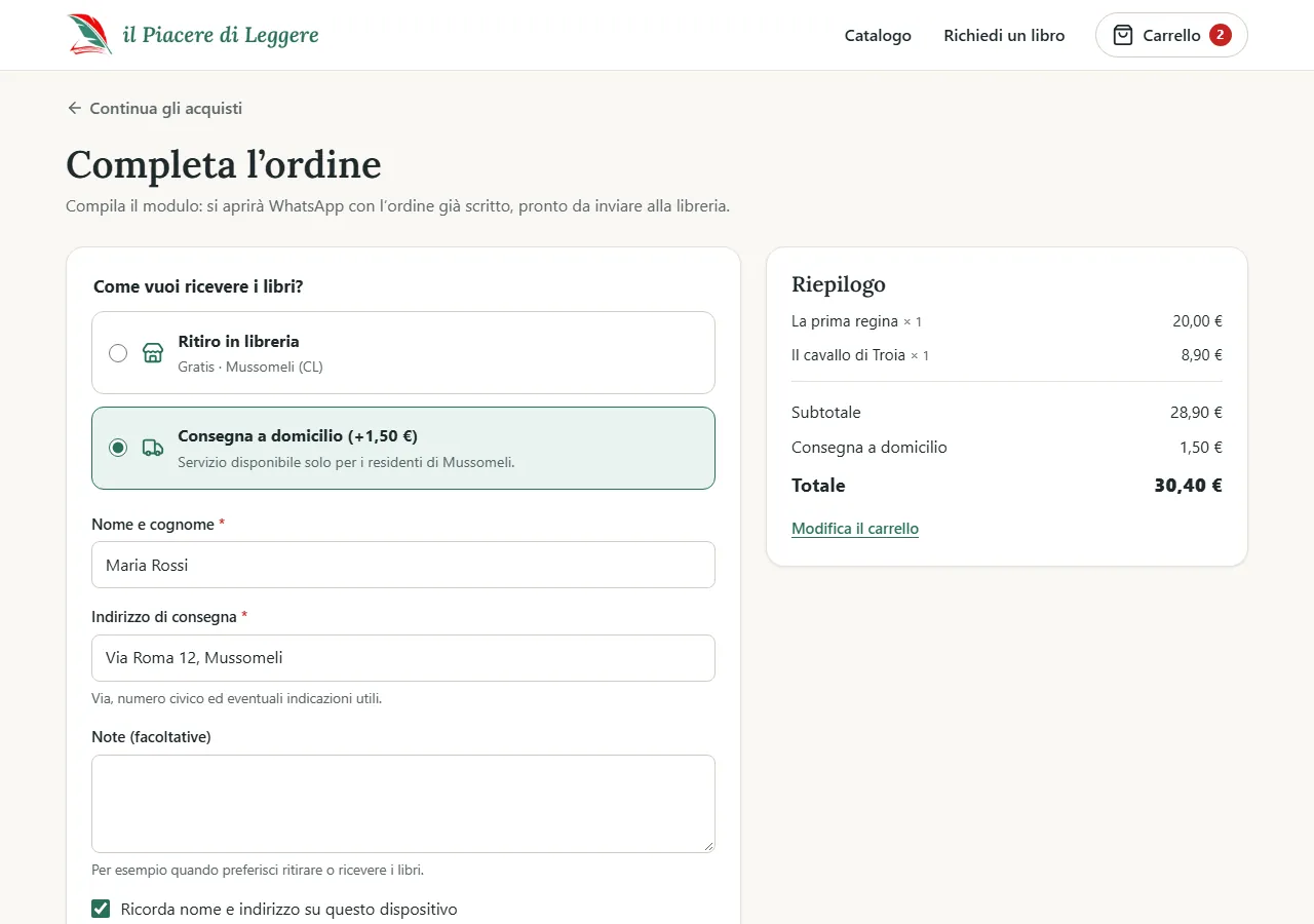 Modulo d'ordine con scelta tra ritiro in libreria e consegna a domicilio e riepilogo del carrello