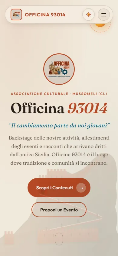 Il sito di Officina 93014 visto da uno smartphone